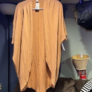 14th & union Lightweight Cocoon Cardigan Tan